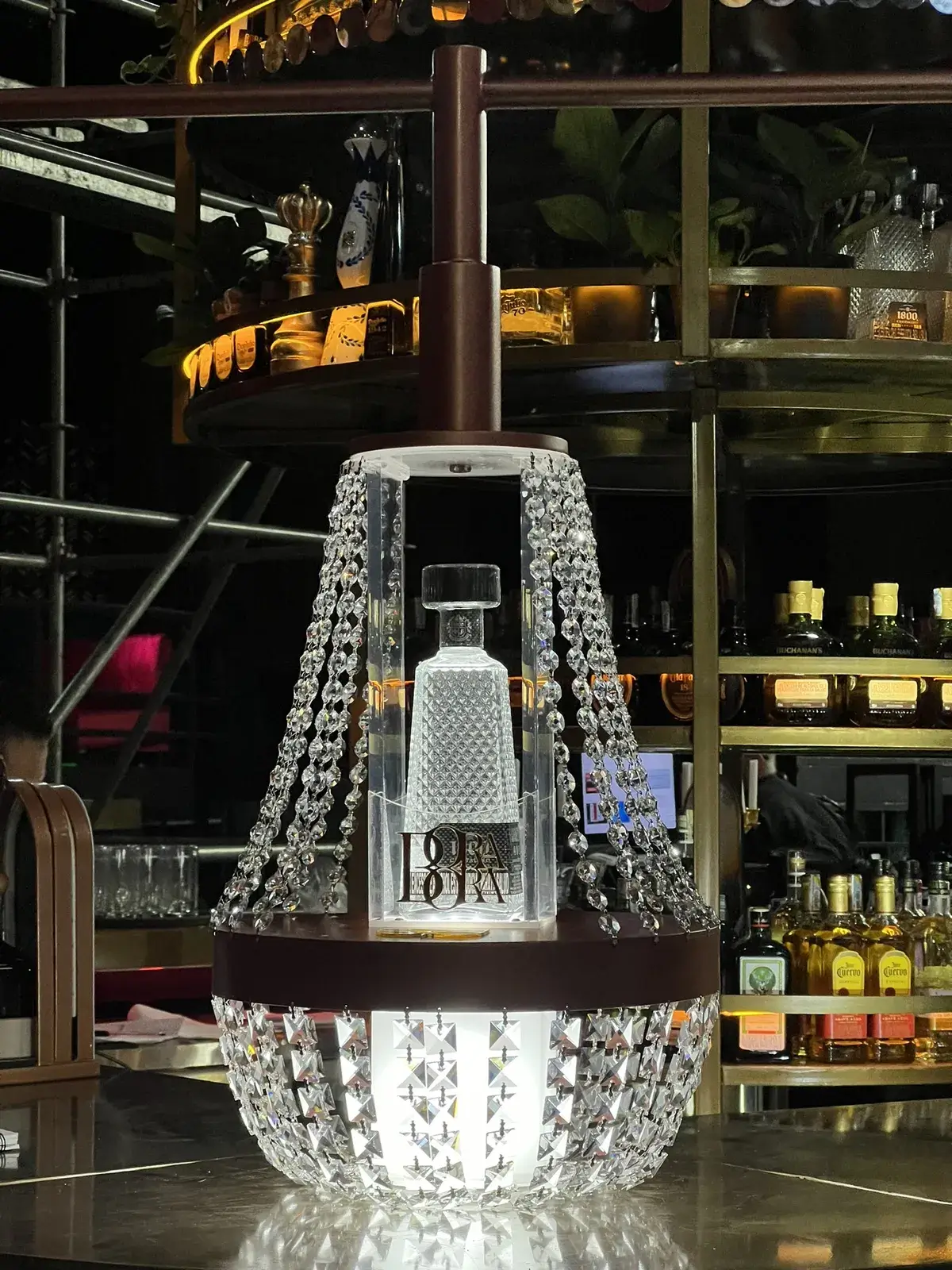 Glorificador lámpara — Pieza decorativa iluminada · Medellín